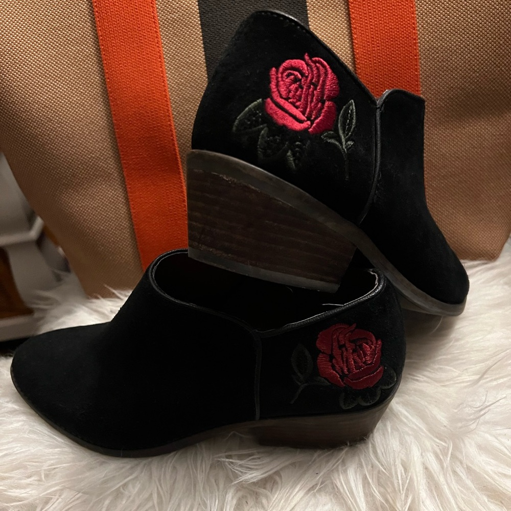 Lucky brand booties